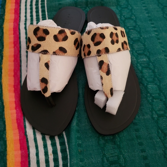 ASOS🩴Function Leather Toe Thong Sandal in Leopard - Picture 5 of 9